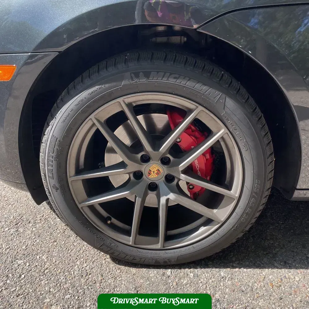2022 Porsche Macan S