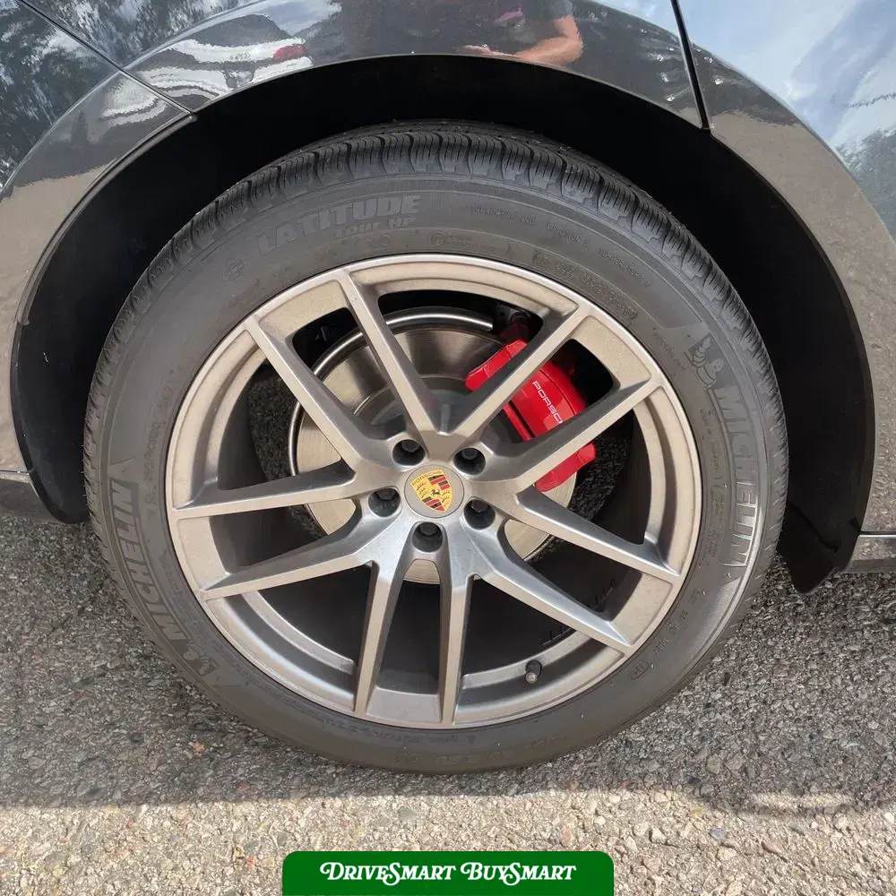 2022 Porsche Macan S