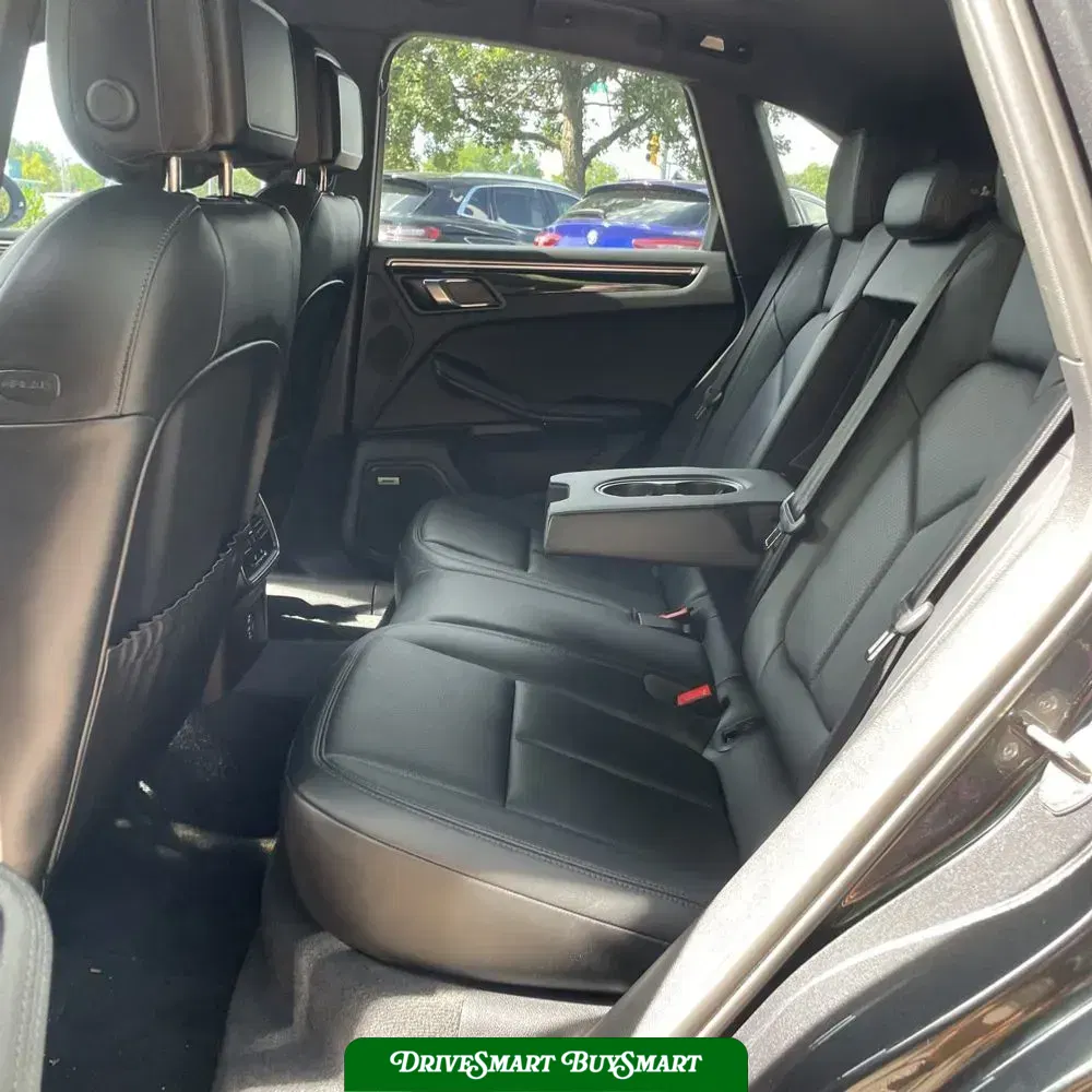 2022 Porsche Macan S