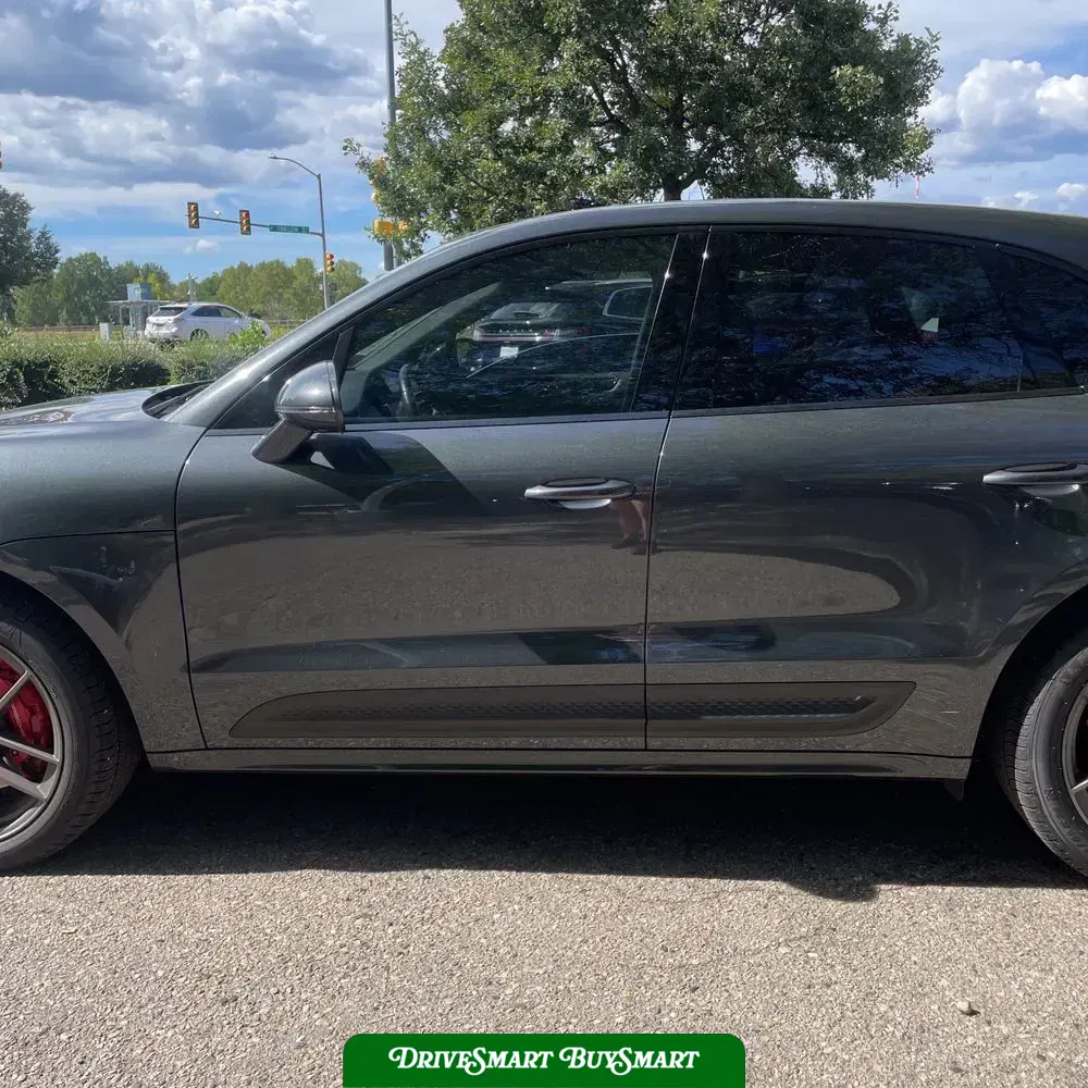 2022 Porsche Macan S