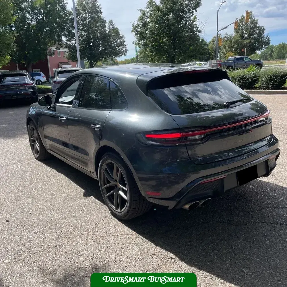 2022 Porsche Macan S