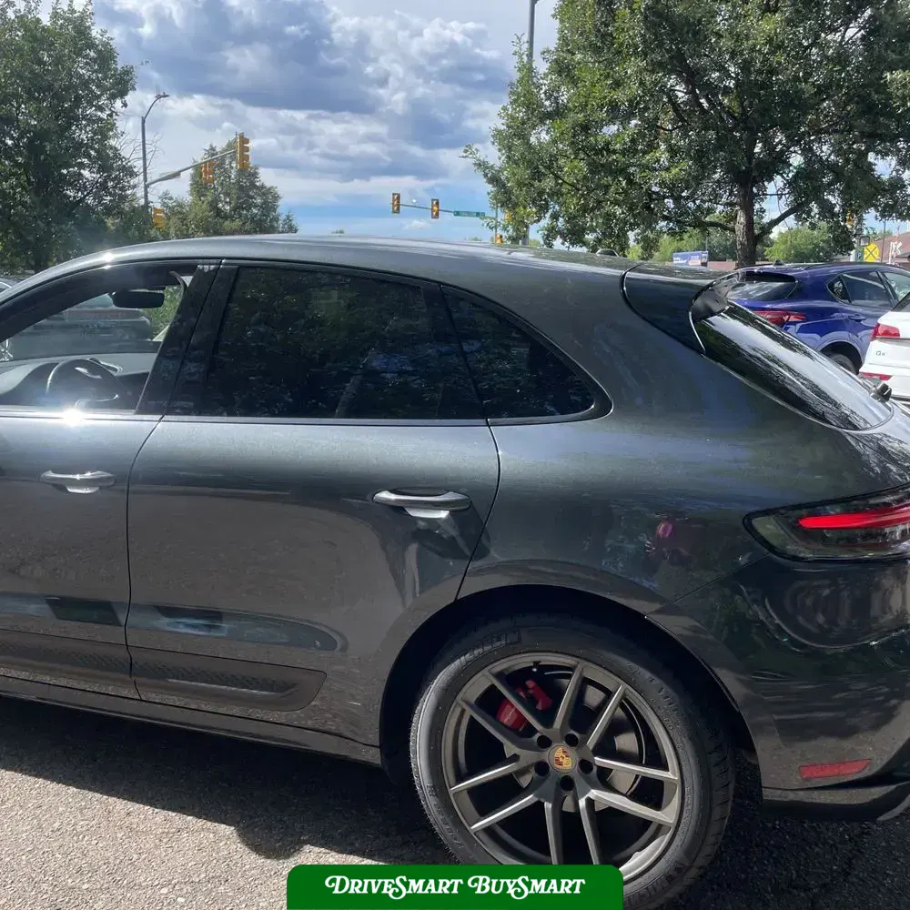 2022 Porsche Macan S