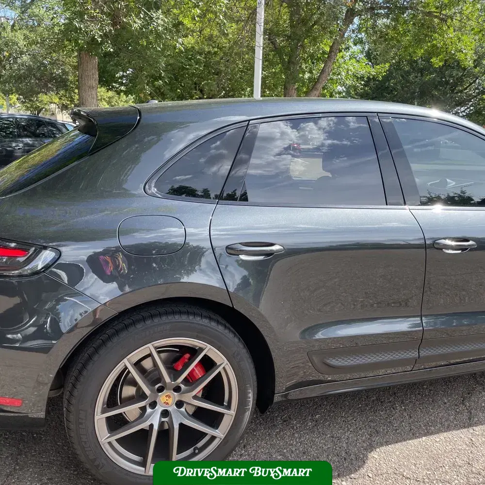 2022 Porsche Macan S