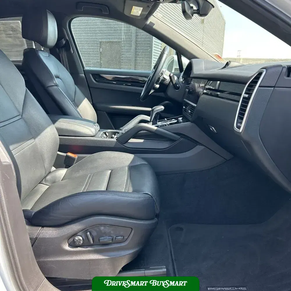2022 Porsche Cayenne Coupe