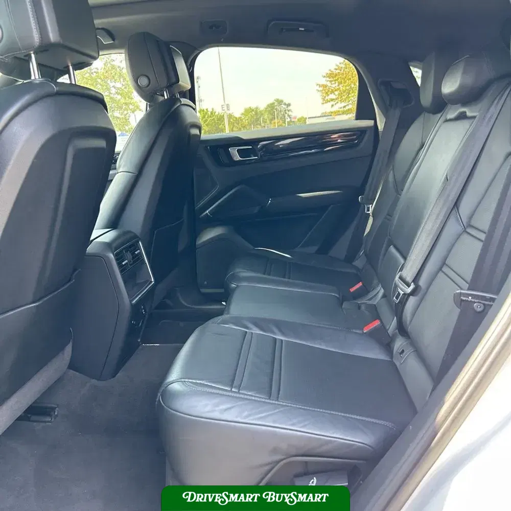 2022 Porsche Cayenne Coupe