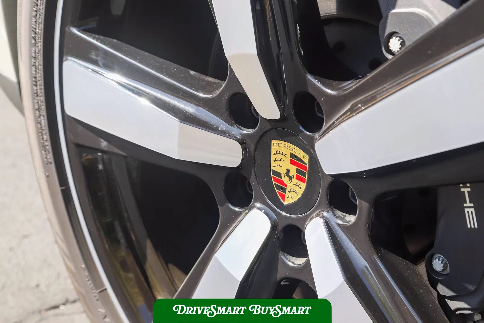 2024 Porsche Cayenne Coupe