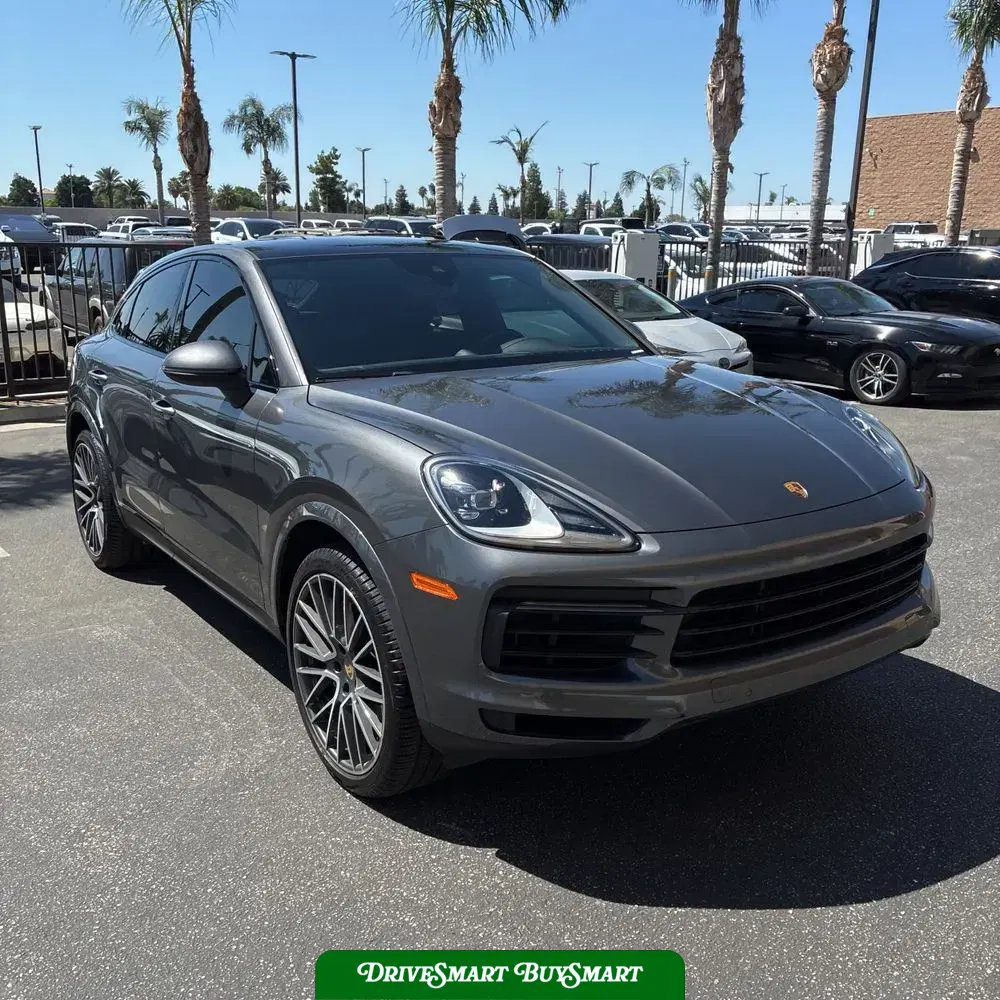 2022 Porsche Cayenne Base