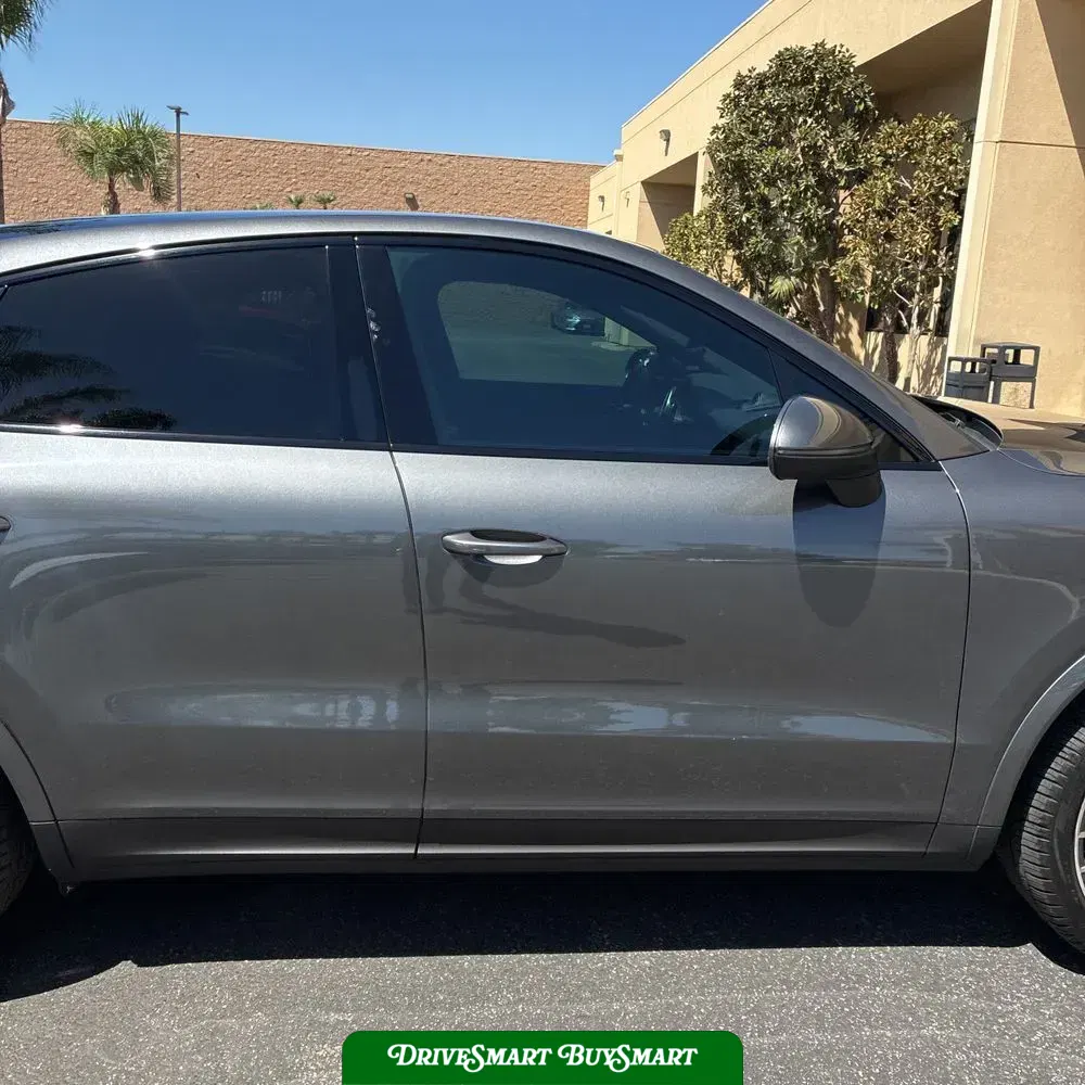 2022 Porsche Cayenne Base