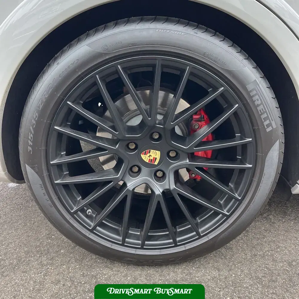 2021 Porsche Cayenne GTS