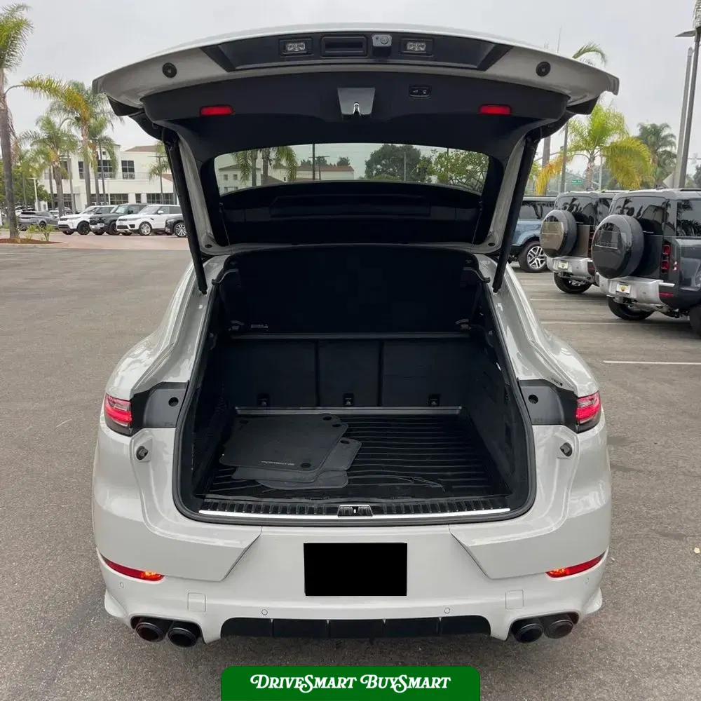 2021 Porsche Cayenne GTS