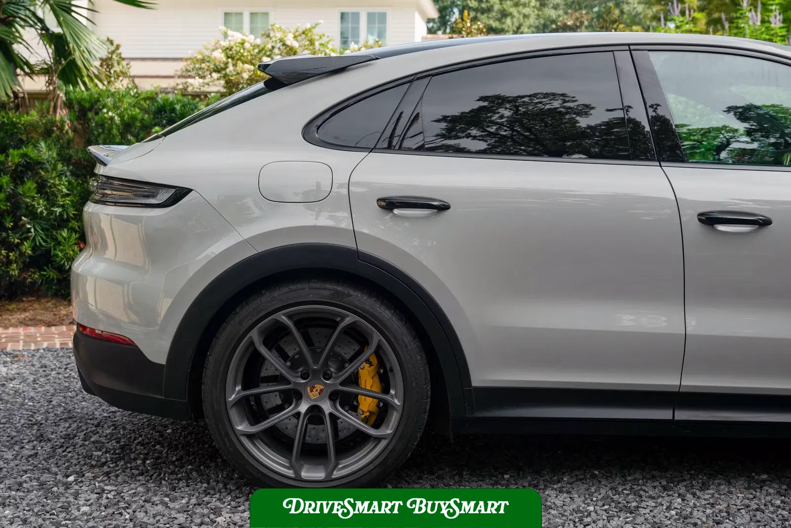 2024 Porsche Cayenne Turbo GT