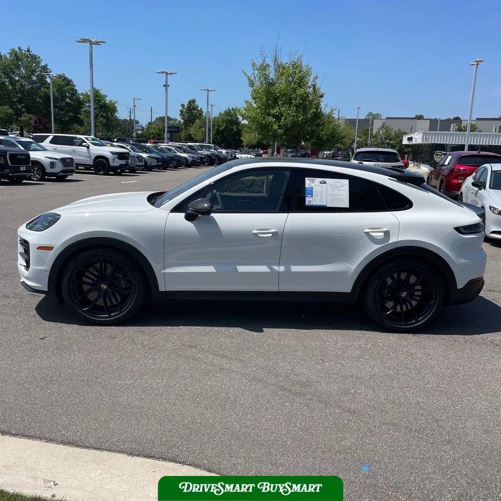 2025 Porsche Cayenne Turbo GT