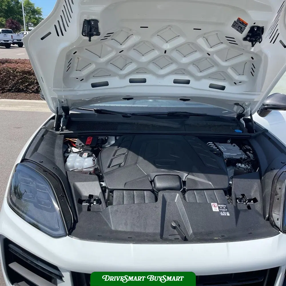 2025 Porsche Cayenne Turbo GT