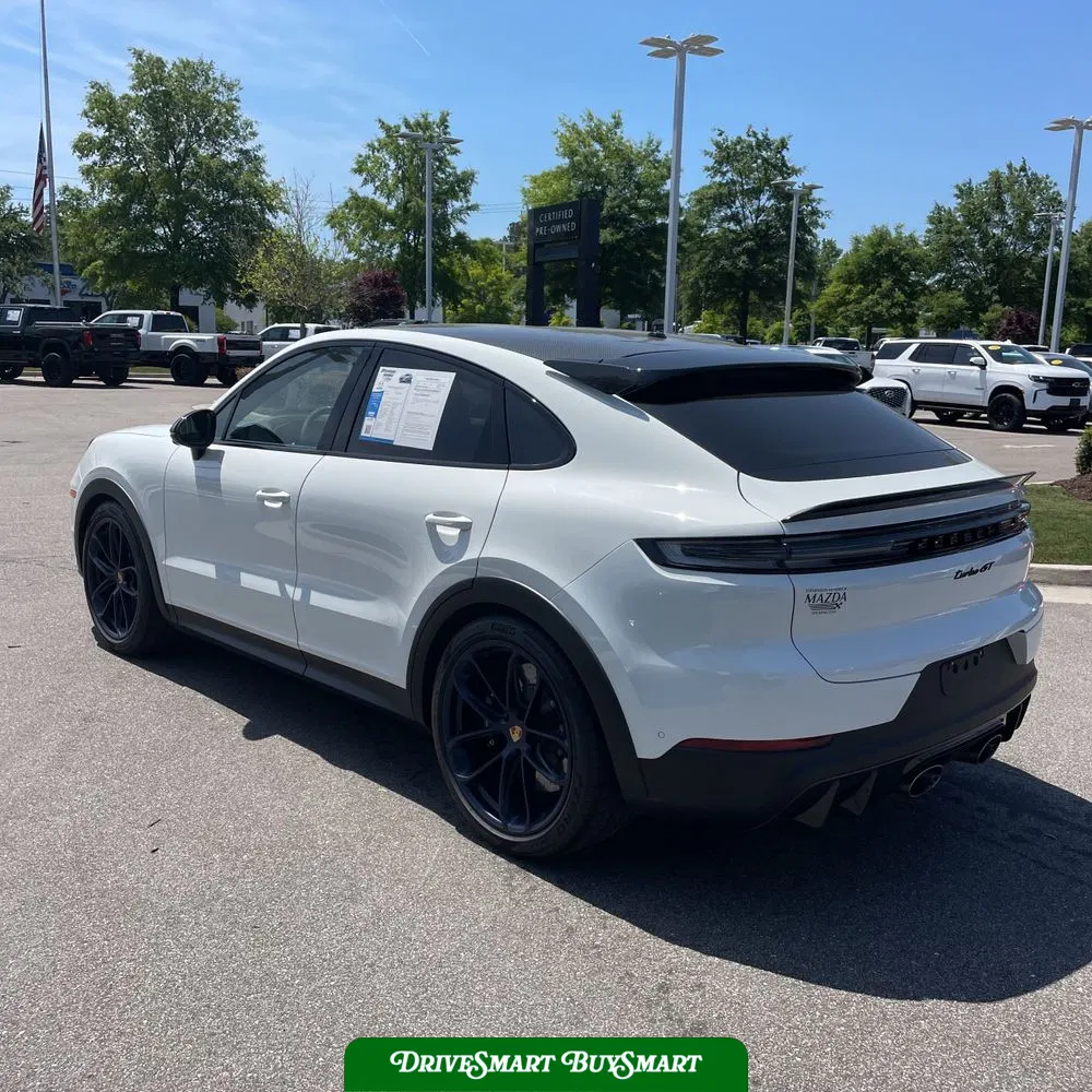 2025 Porsche Cayenne Turbo GT