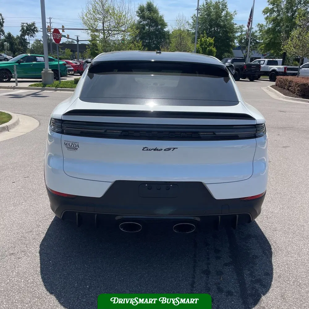 2025 Porsche Cayenne Turbo GT