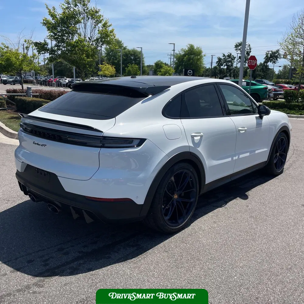 2025 Porsche Cayenne Turbo GT