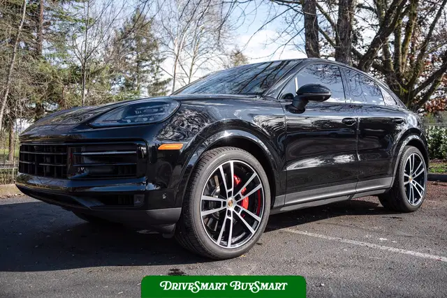 2024 Porsche Cayenne S Coupe