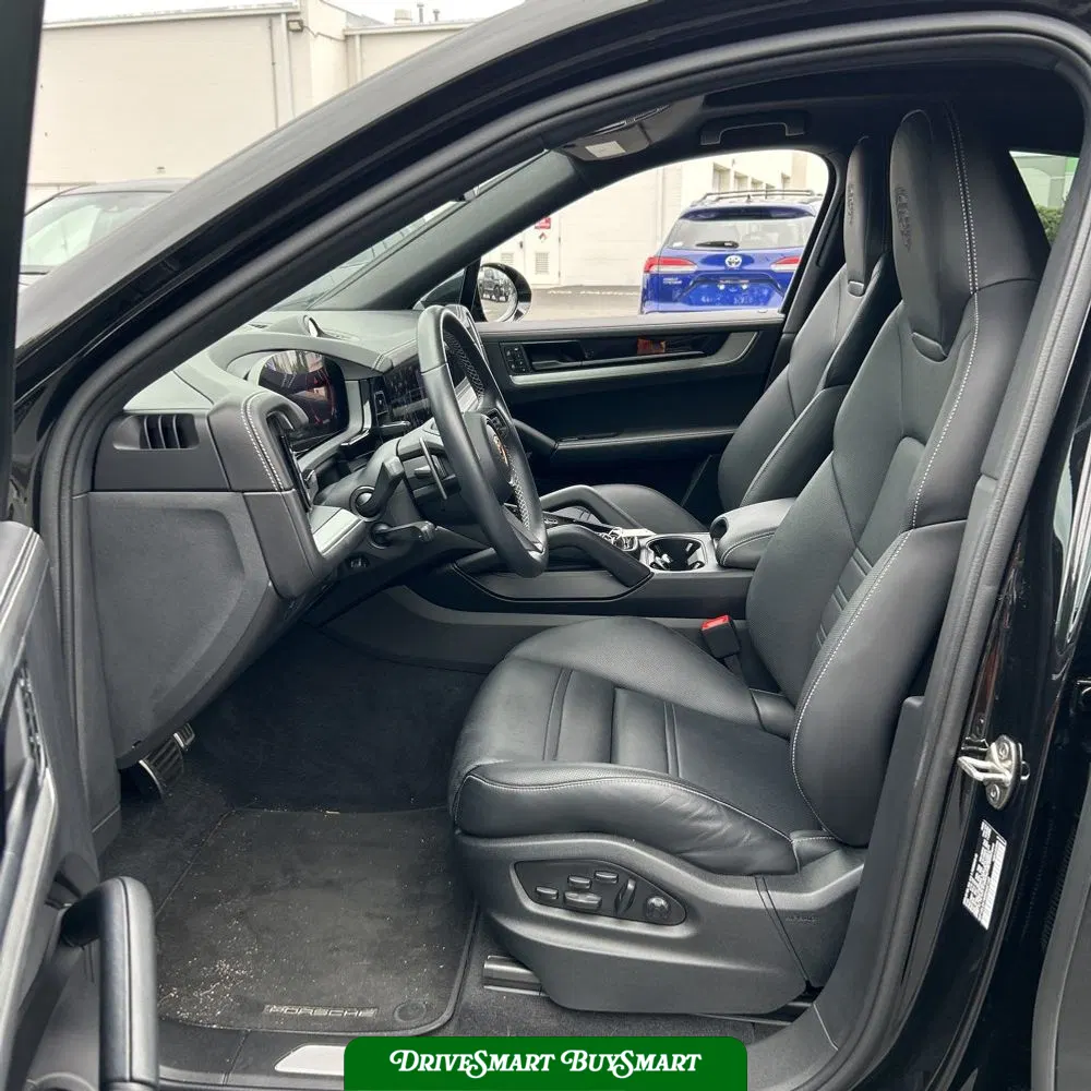2024 Porsche Cayenne S Coupe