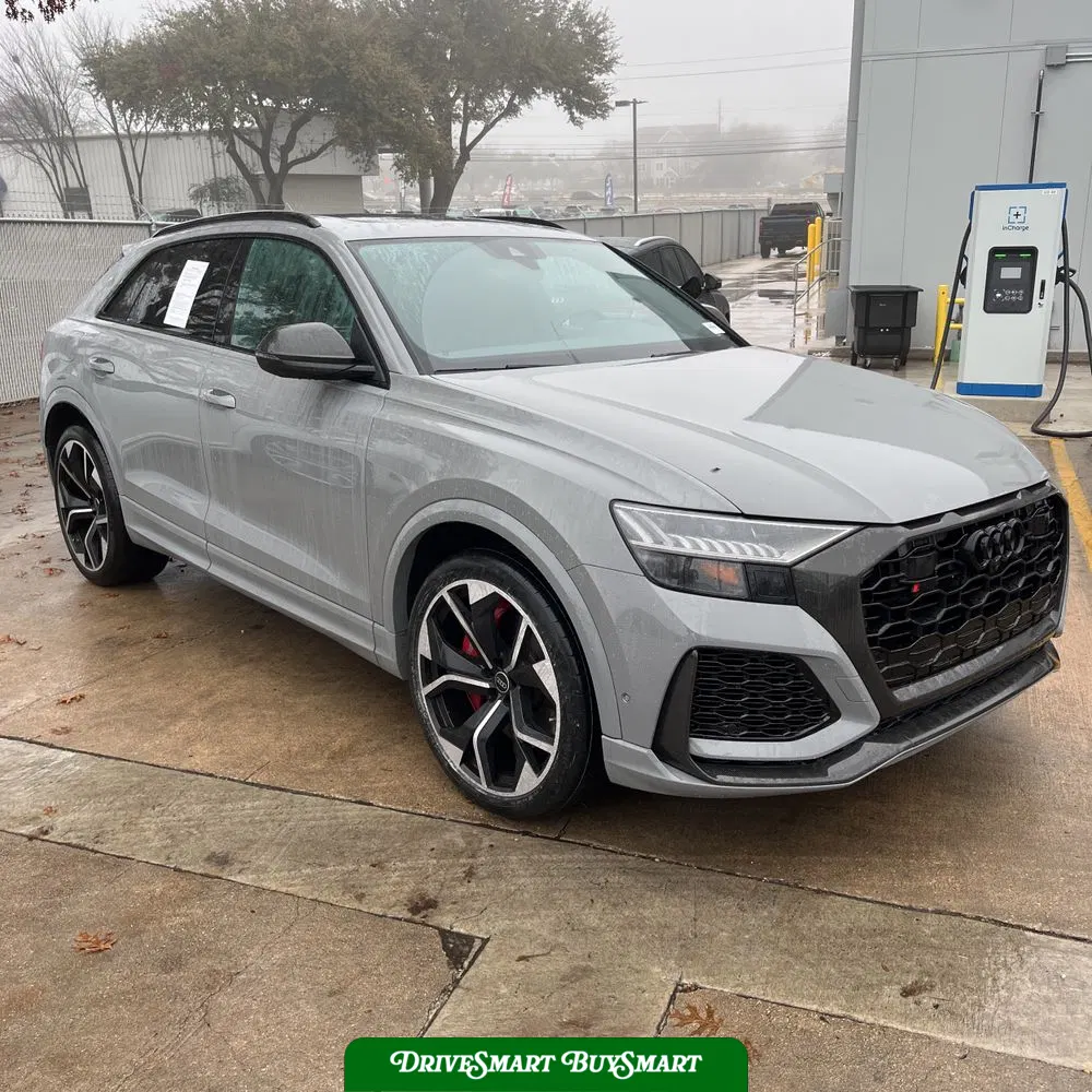 2024 Audi RS Q8 Base