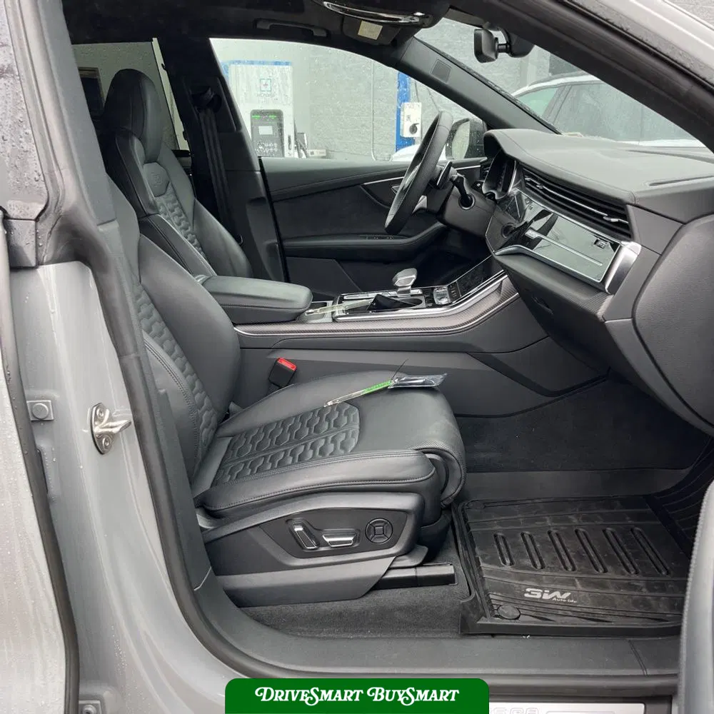2024 Audi RS Q8 Base
