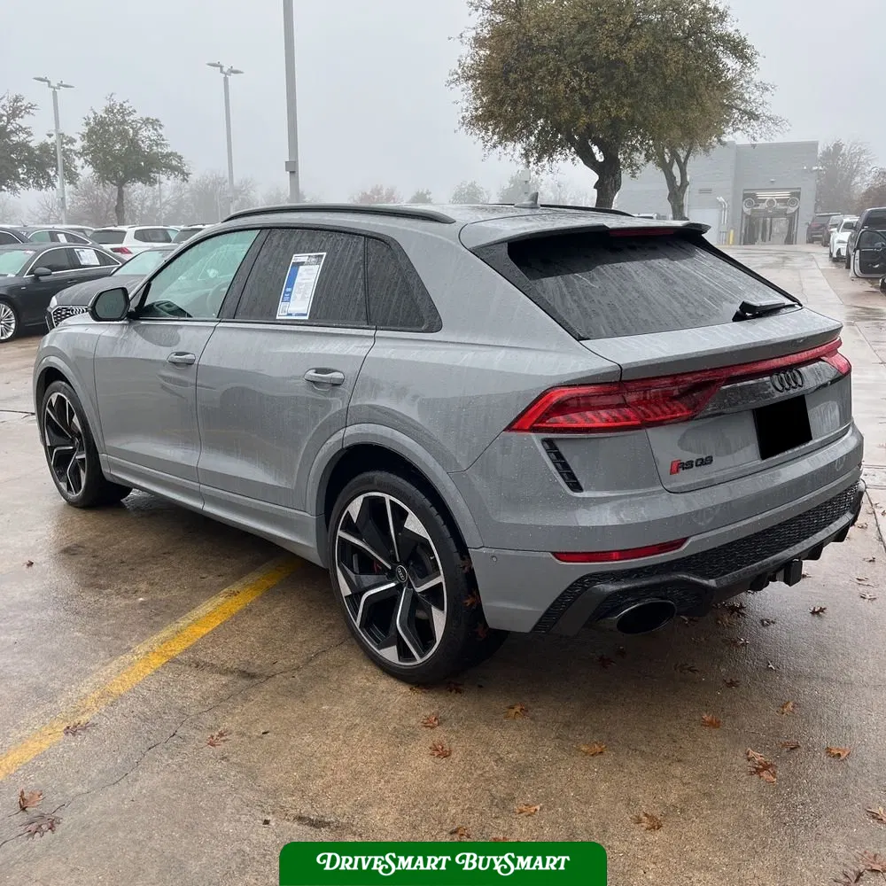 2024 Audi RS Q8 Base