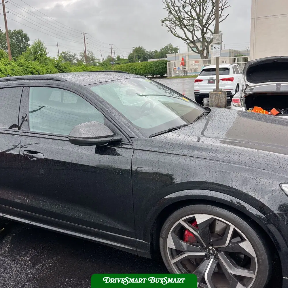 2023 Audi RS Q8