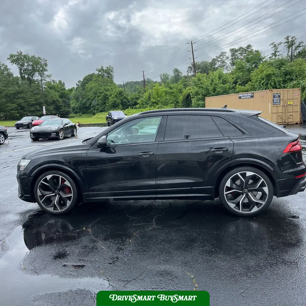 2023 Audi RS Q8