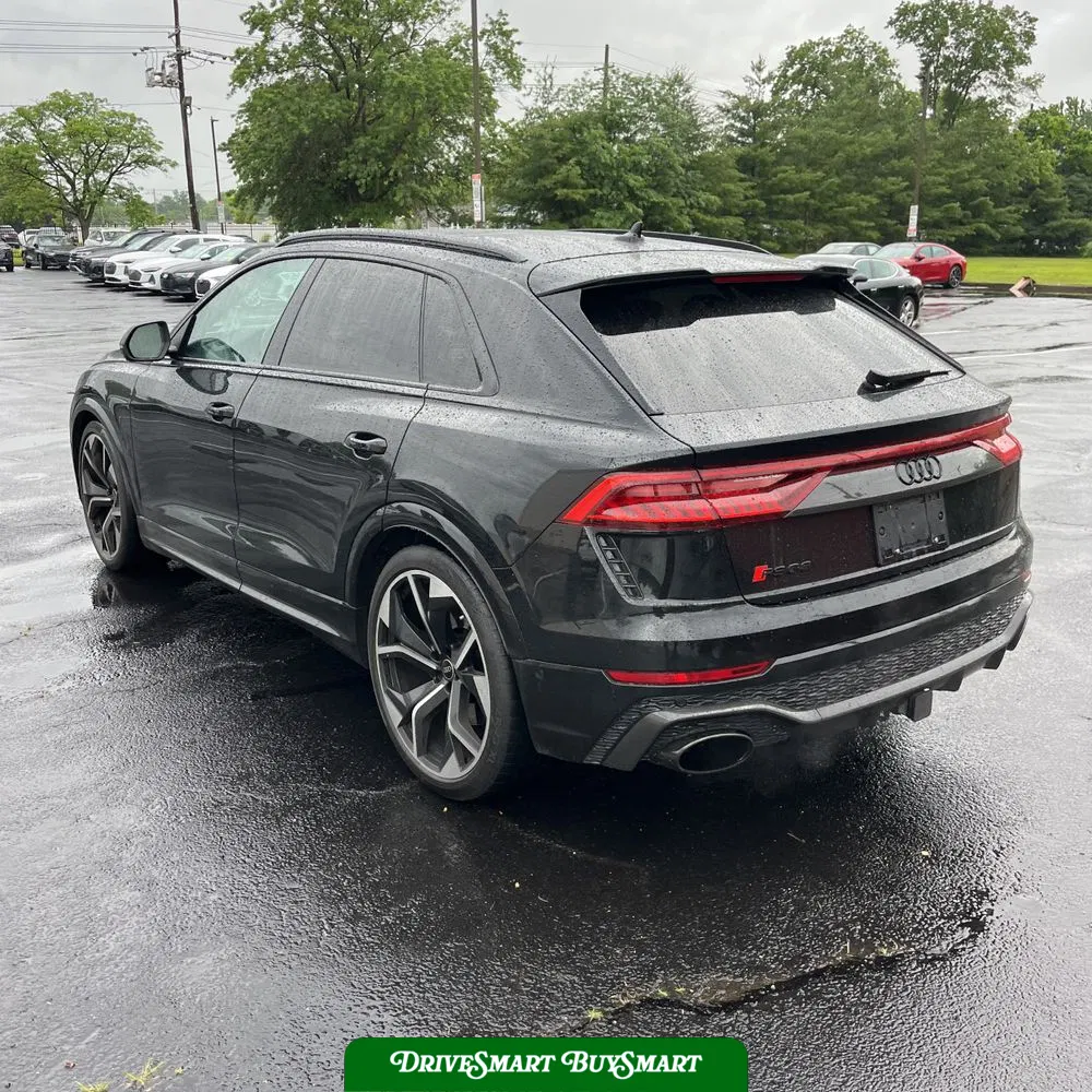 2023 Audi RS Q8