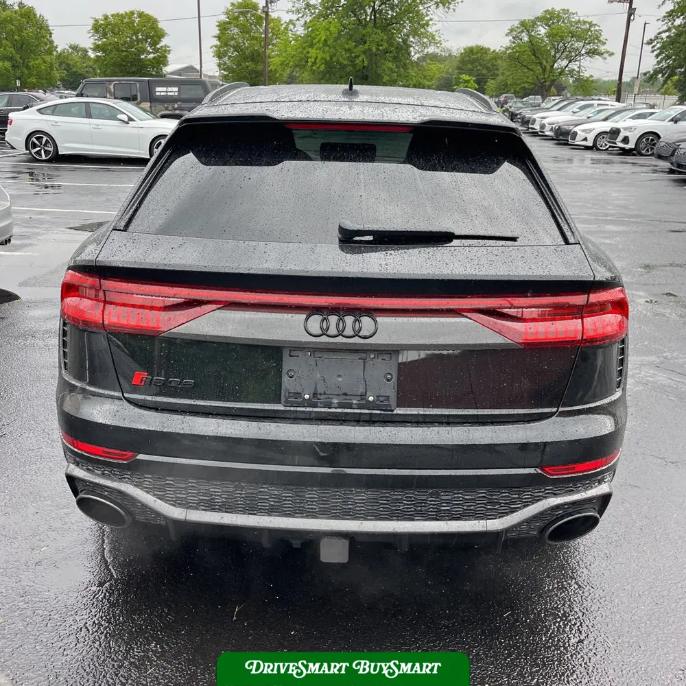 2023 Audi RS Q8