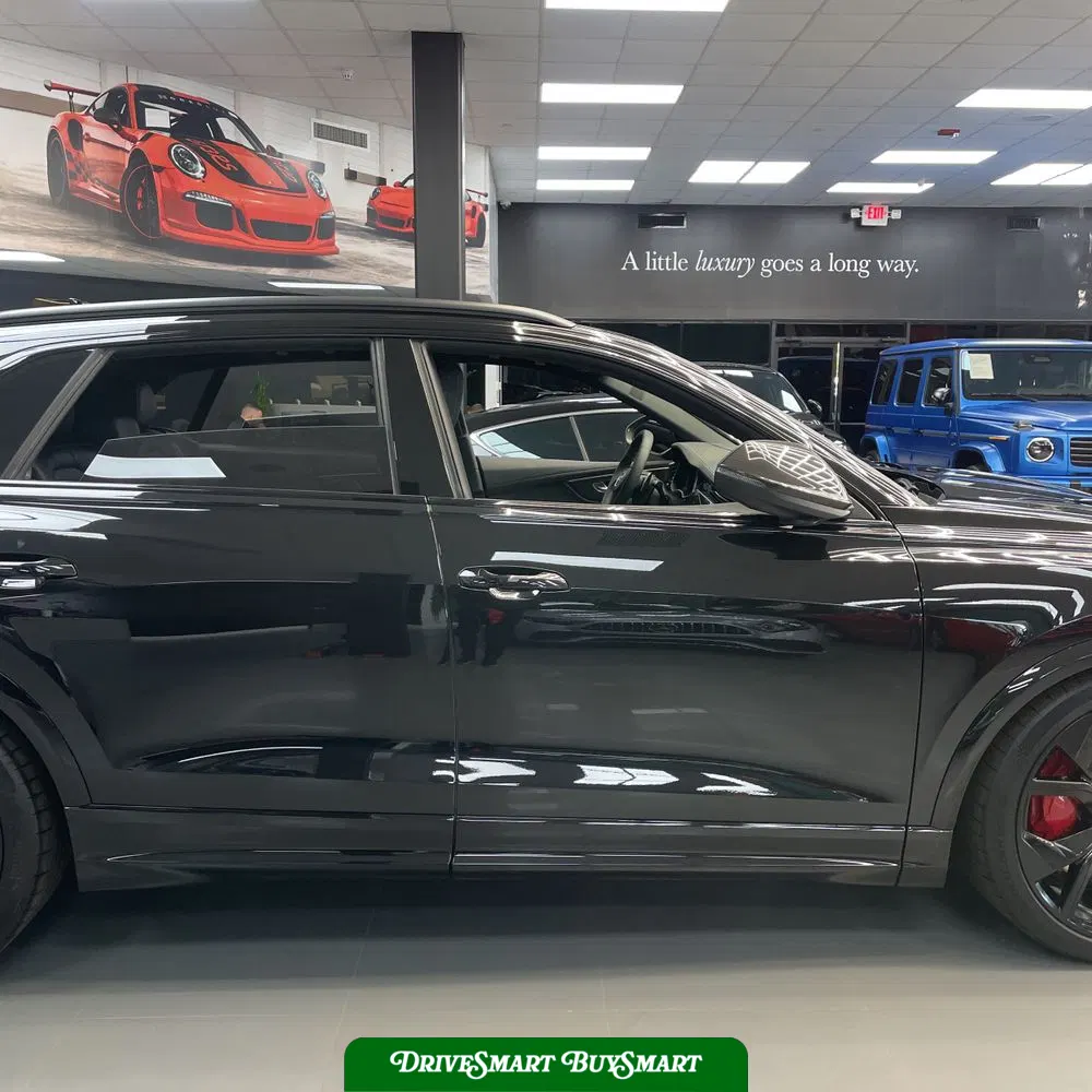 2024 Audi RS Q8 Base