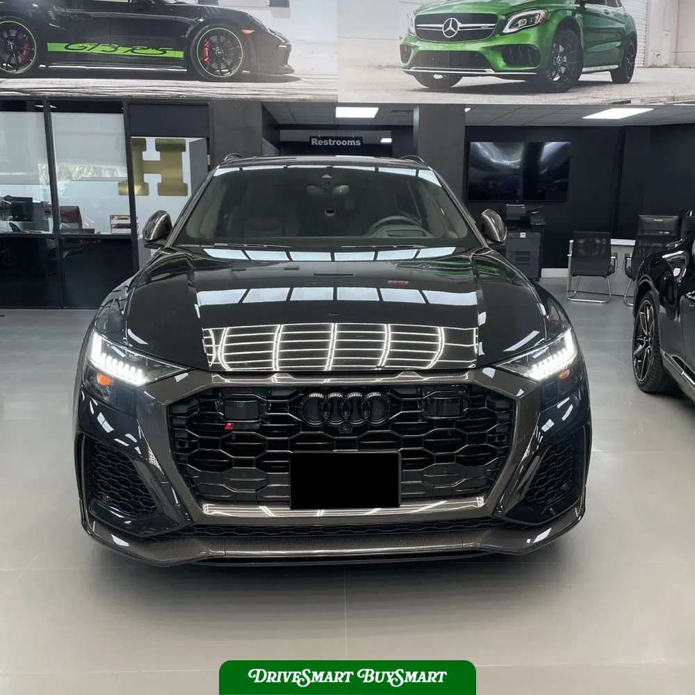 2024 Audi RS Q8 Base