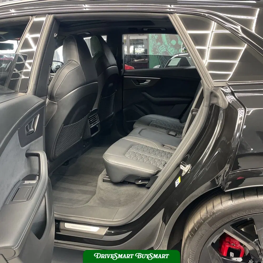 2024 Audi RS Q8 Base