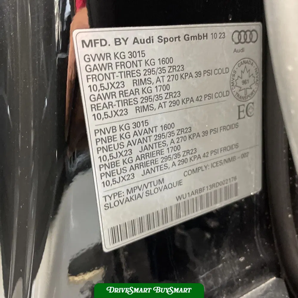 2024 Audi RS Q8 Base