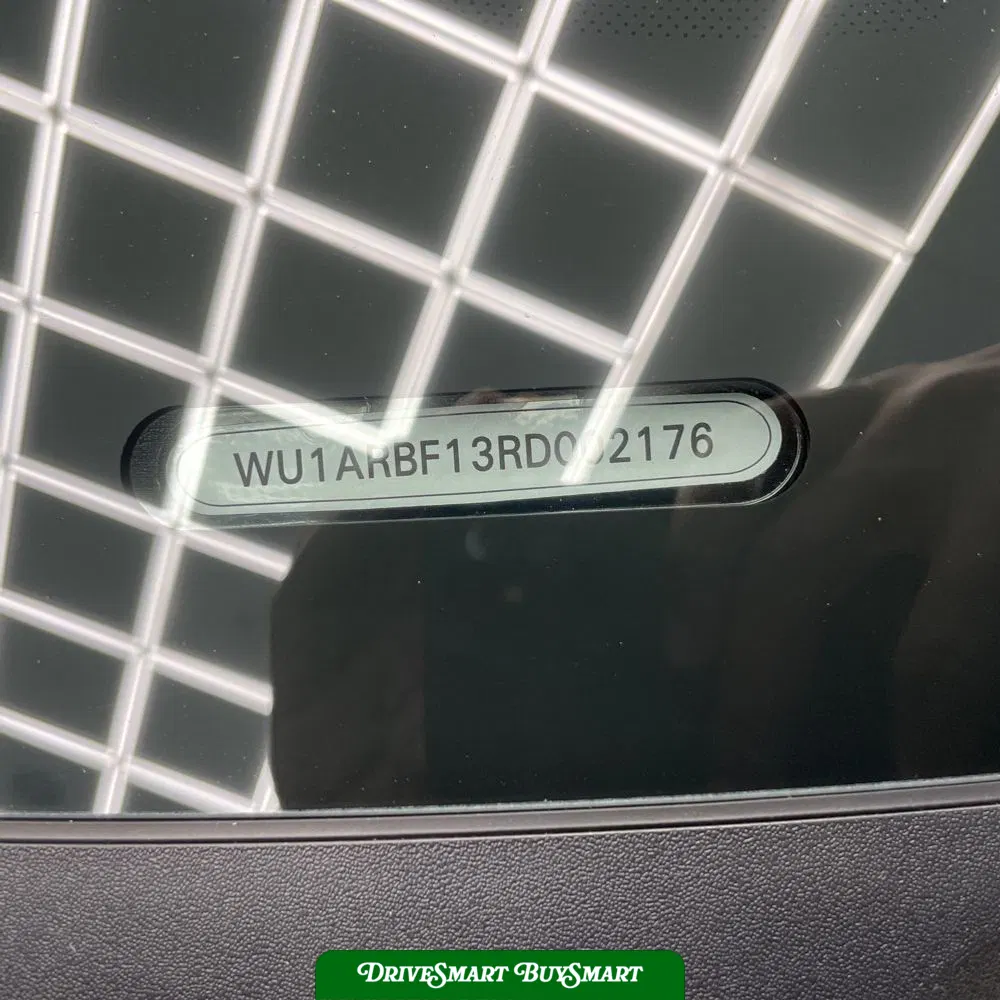 2024 Audi RS Q8 Base