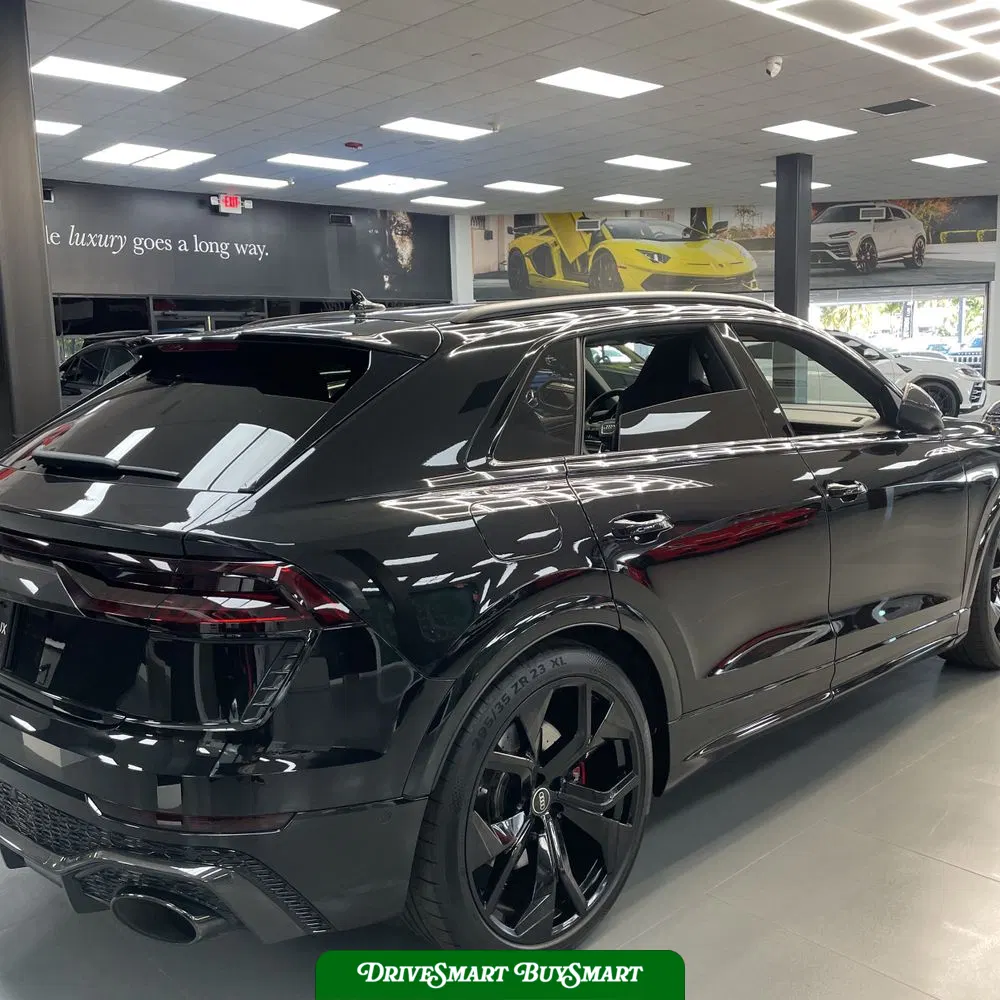 2024 Audi RS Q8 Base