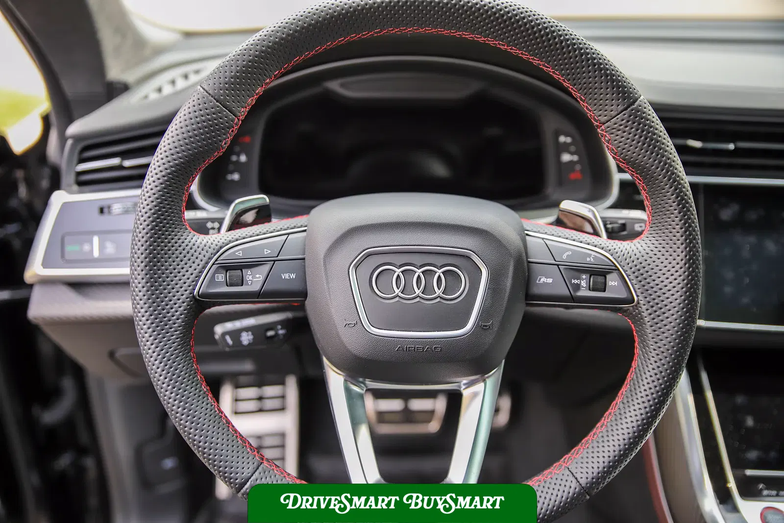 2025 Audi RS Q8 Performance