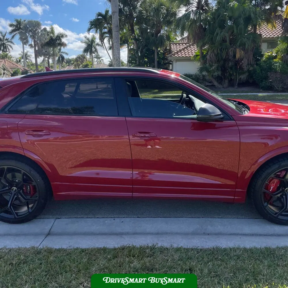 2025 Audi RS Q8 Performance