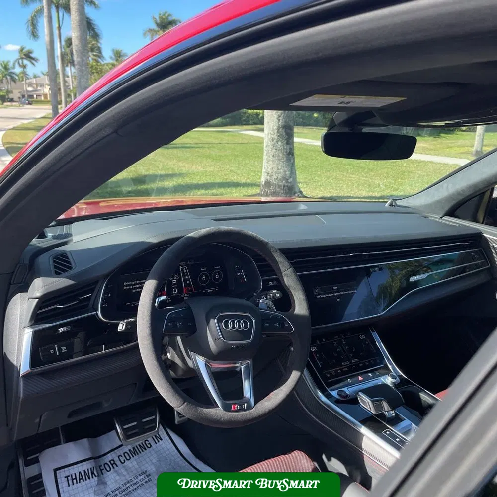 2025 Audi RS Q8 Performance