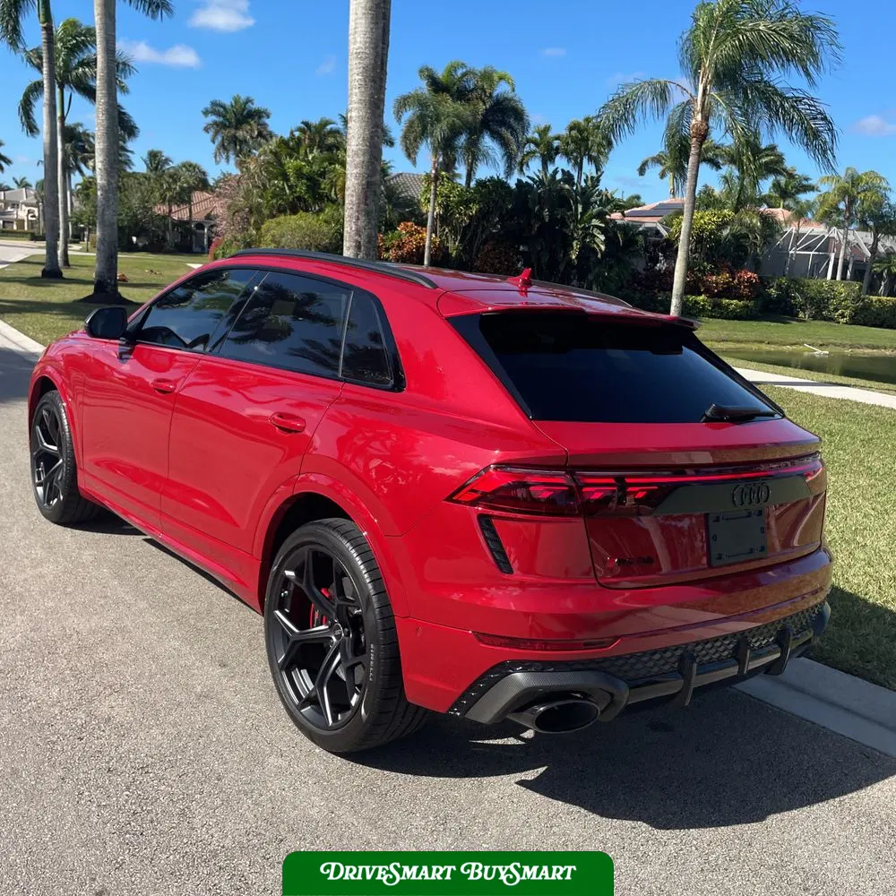 2025 Audi RS Q8 Performance
