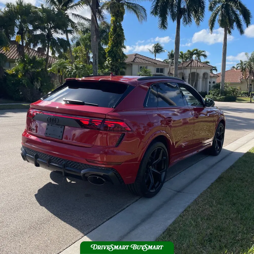 2025 Audi RS Q8 Performance