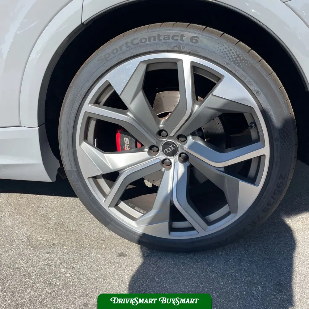 2023 Audi RS Q8