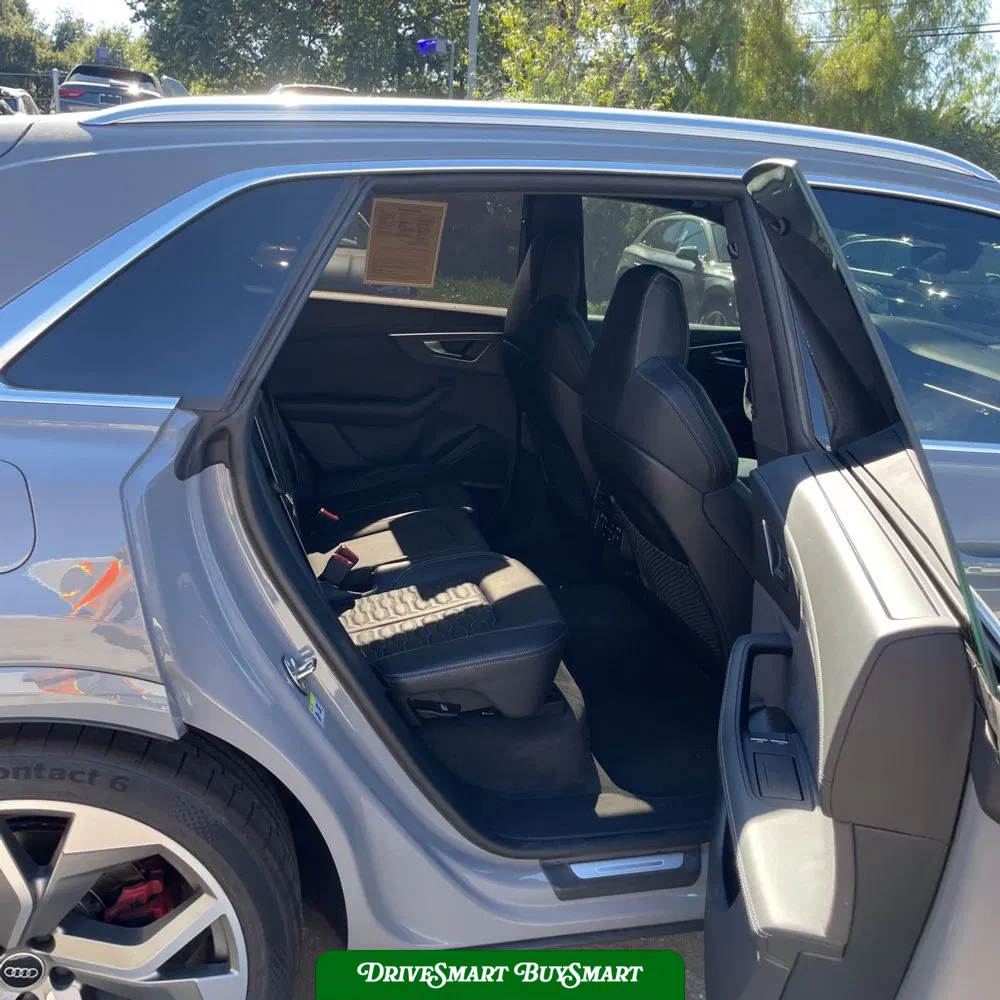 2023 Audi RS Q8