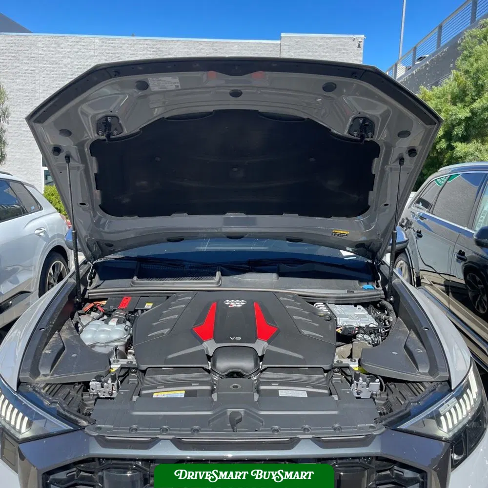 2023 Audi RS Q8
