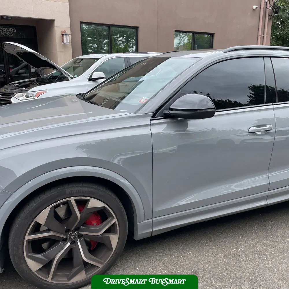 2024 Audi RS Q8 Base