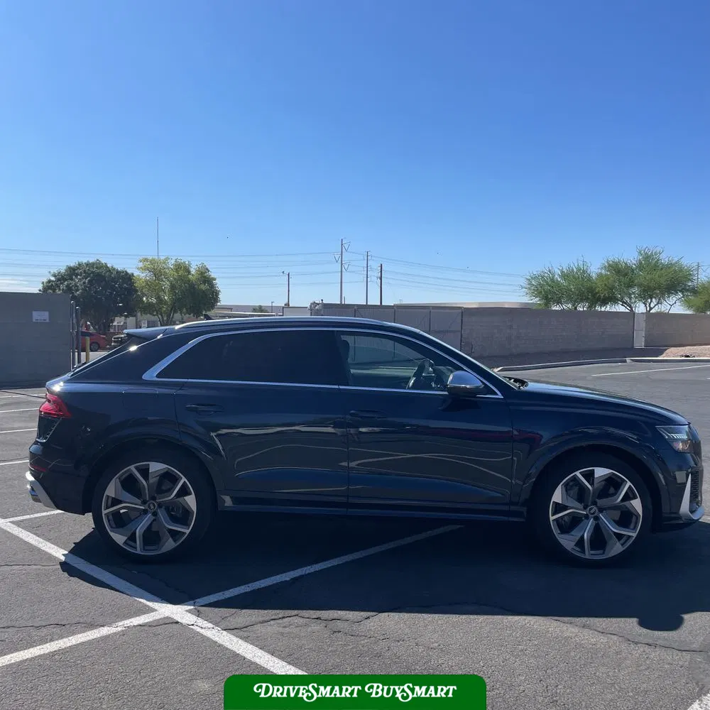 2023 Audi RS Q8
