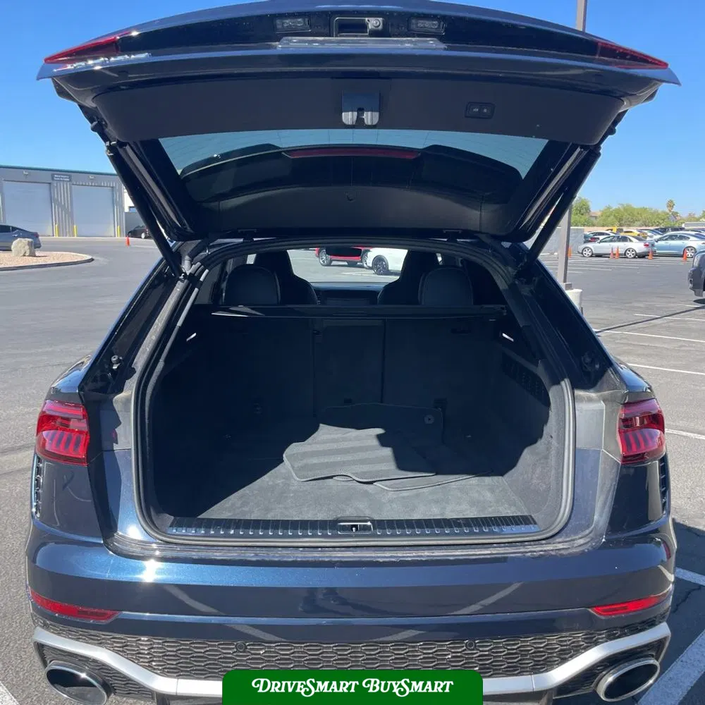 2023 Audi RS Q8