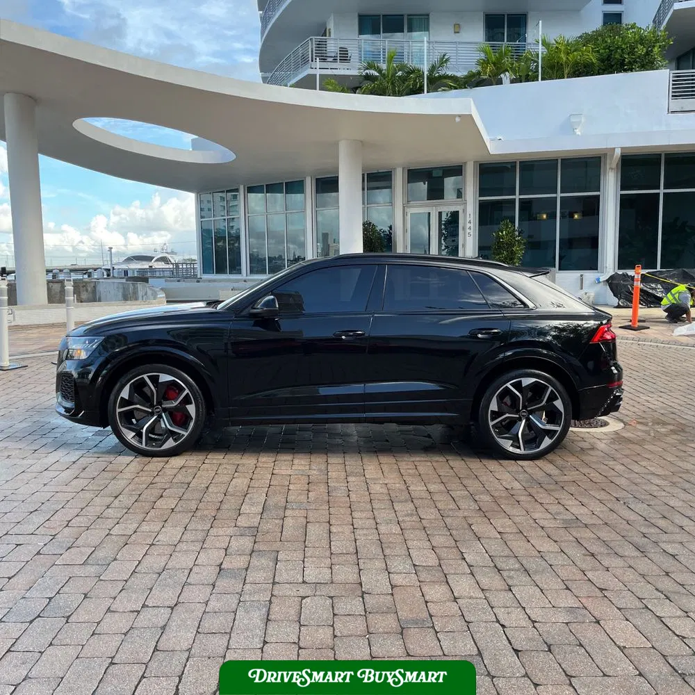 2022 Audi RS Q8