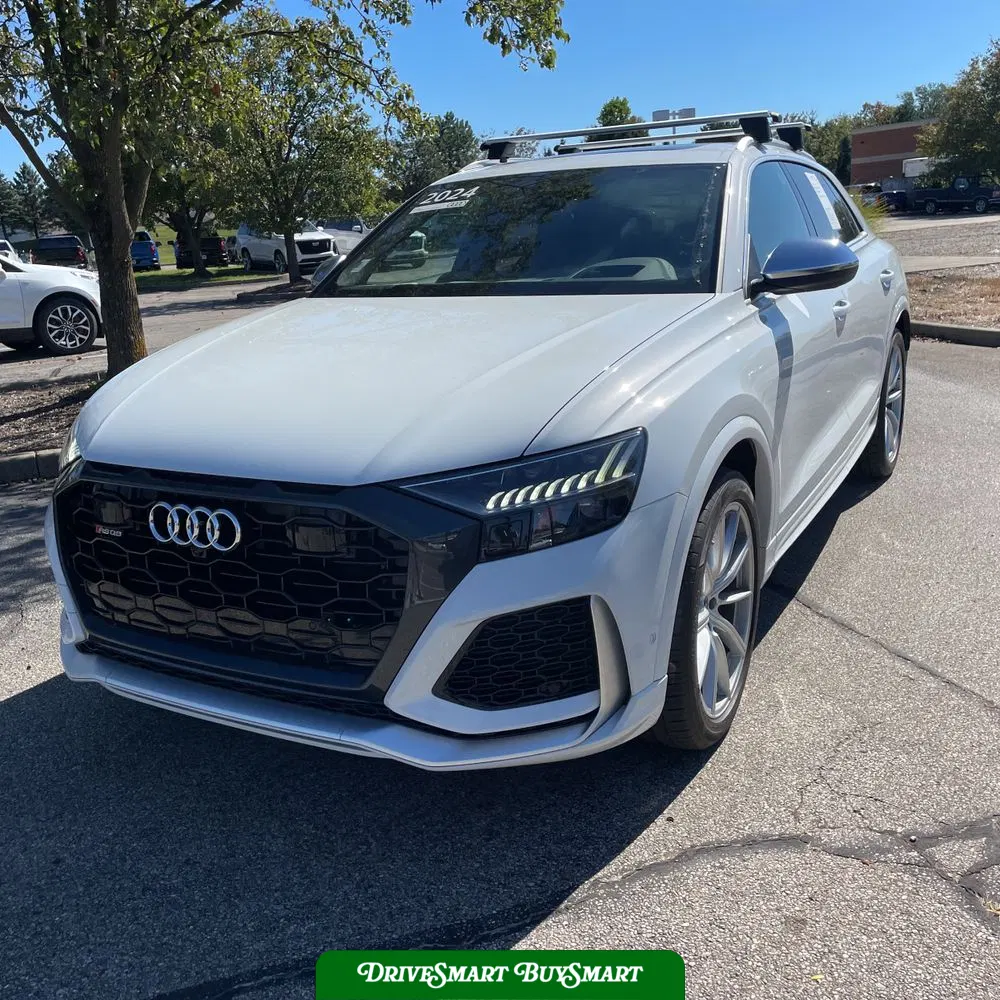 2024 Audi RS Q8 Base