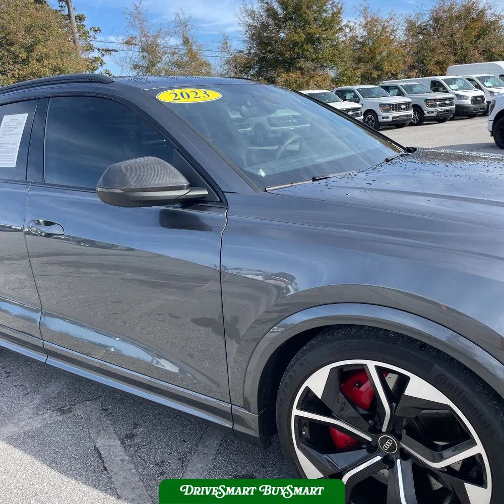 2023 Audi RS Q8
