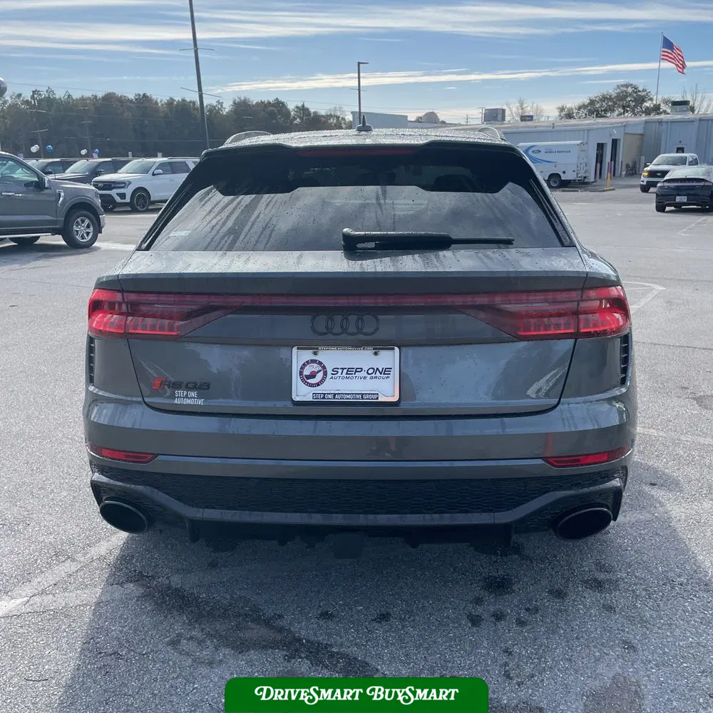 2023 Audi RS Q8